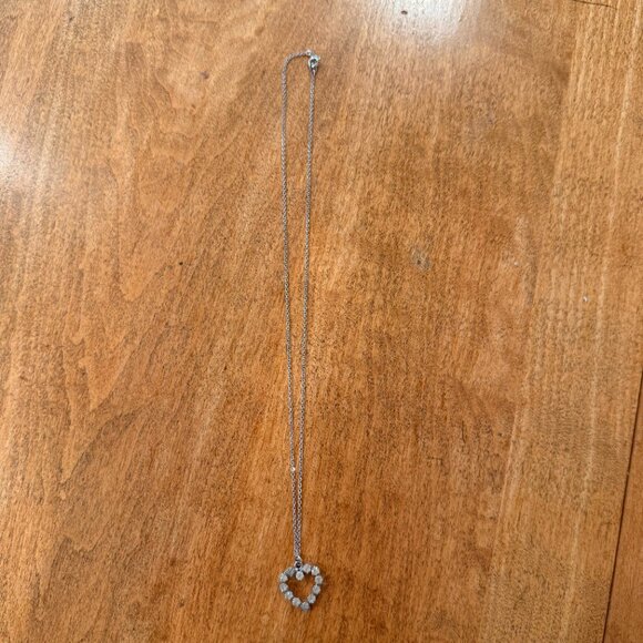Rhinestone heart pendant on silver tone chain - Picture 3 of 5
